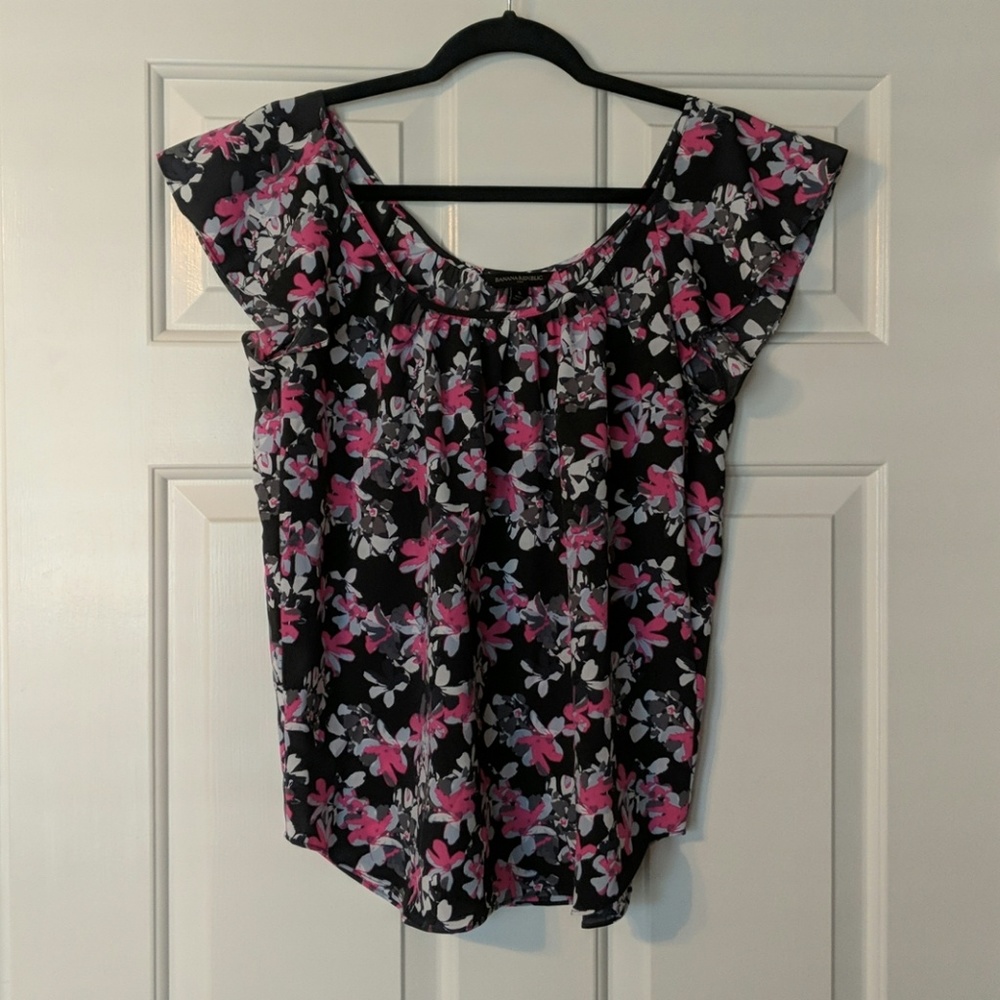 Flutter Sleeve Banana Republic Blouse